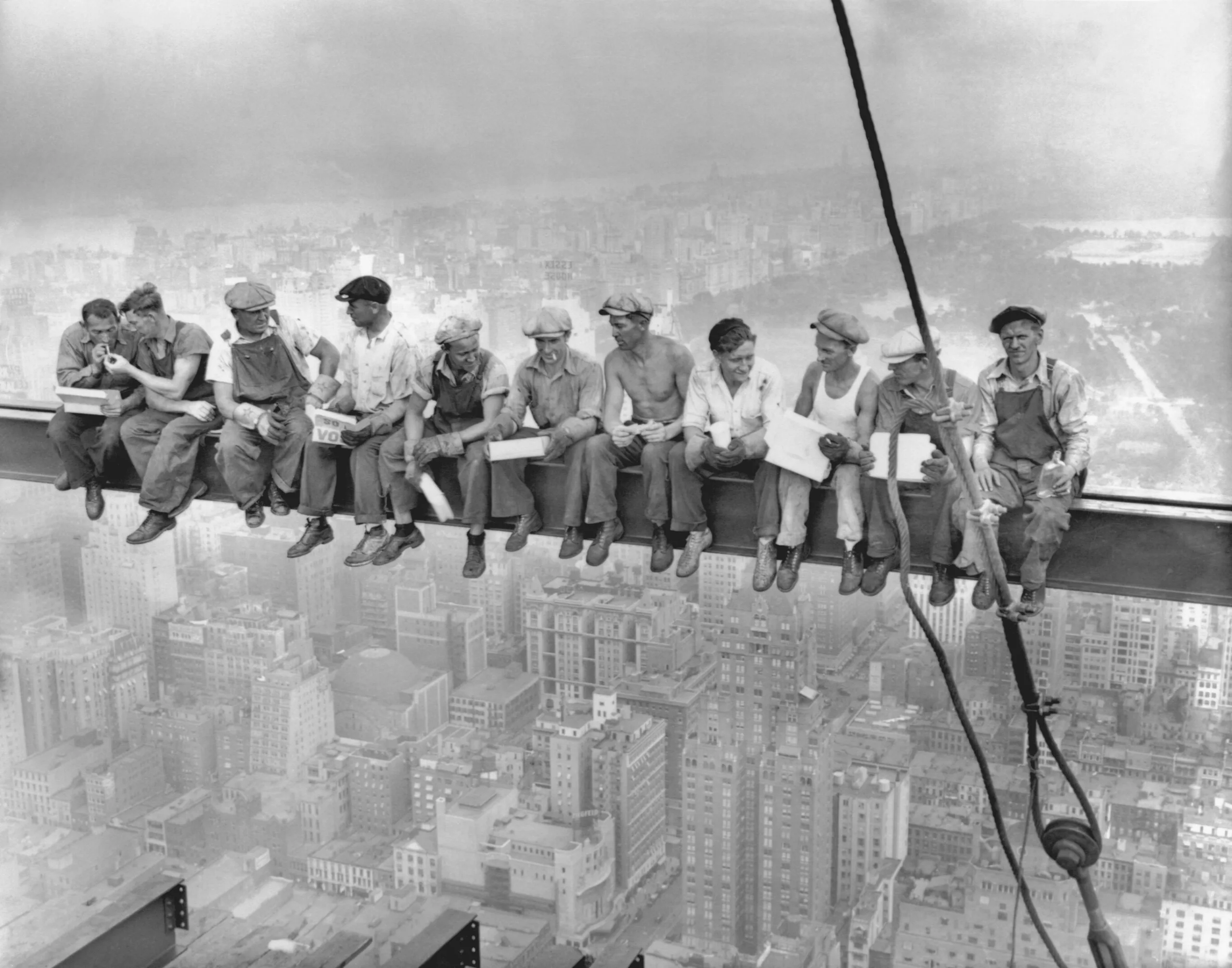 Lunch atop a Skyscraper – marketinški projekt koji je postao dio američke foto baštine