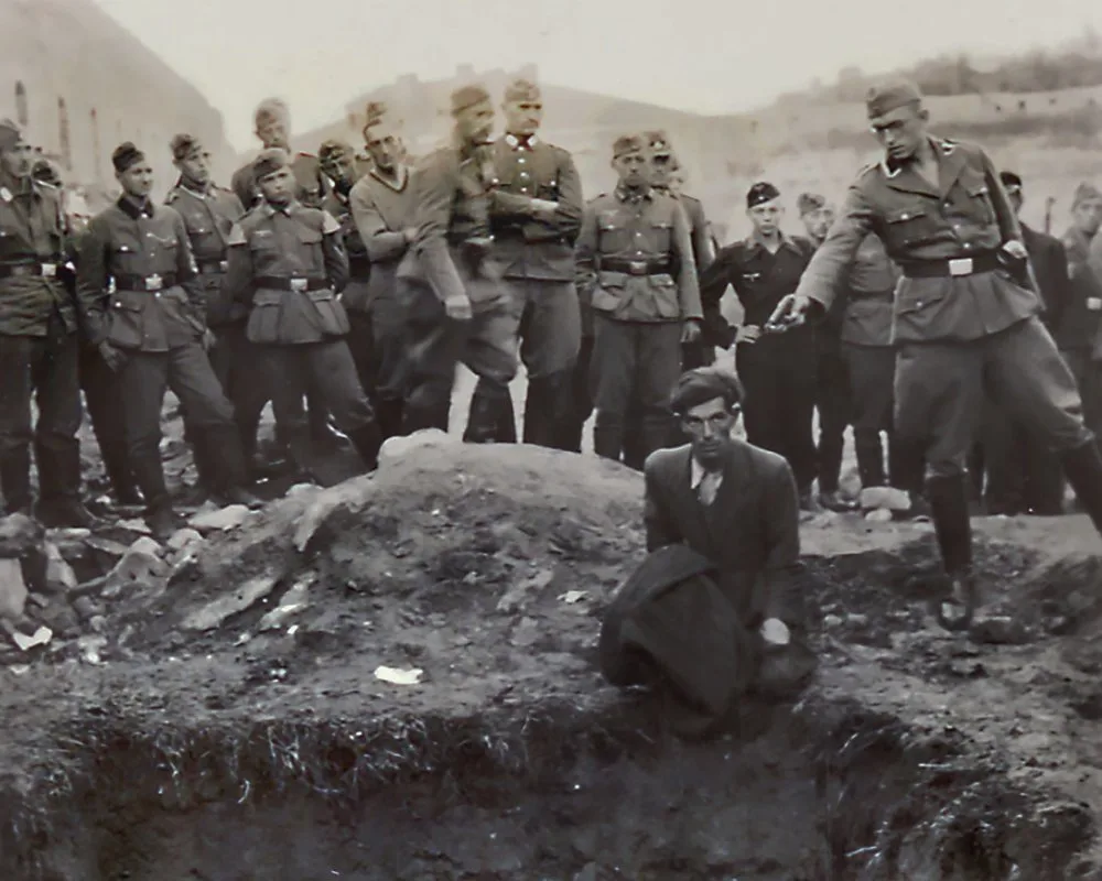 Otkriven identitet ubojice s najpoznatije fotografije holokausta kroz snagu umjetne inteligencije