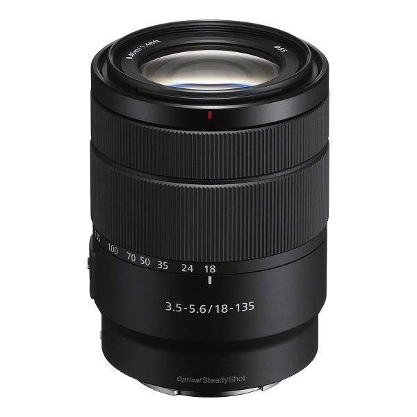 Sony E 18-135mm f/3.5-5.6 OSS